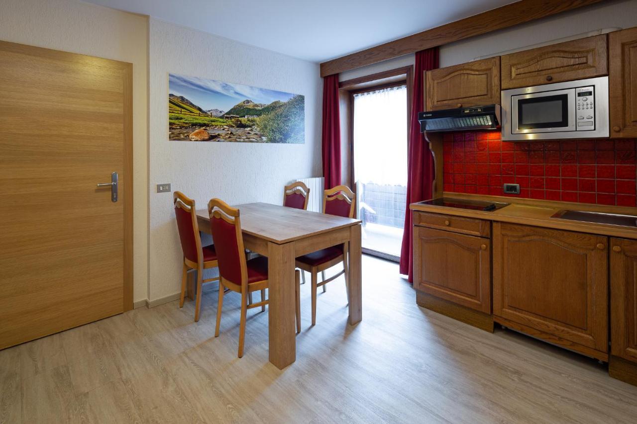 Casa Marcos Apartment Livigno Exterior foto